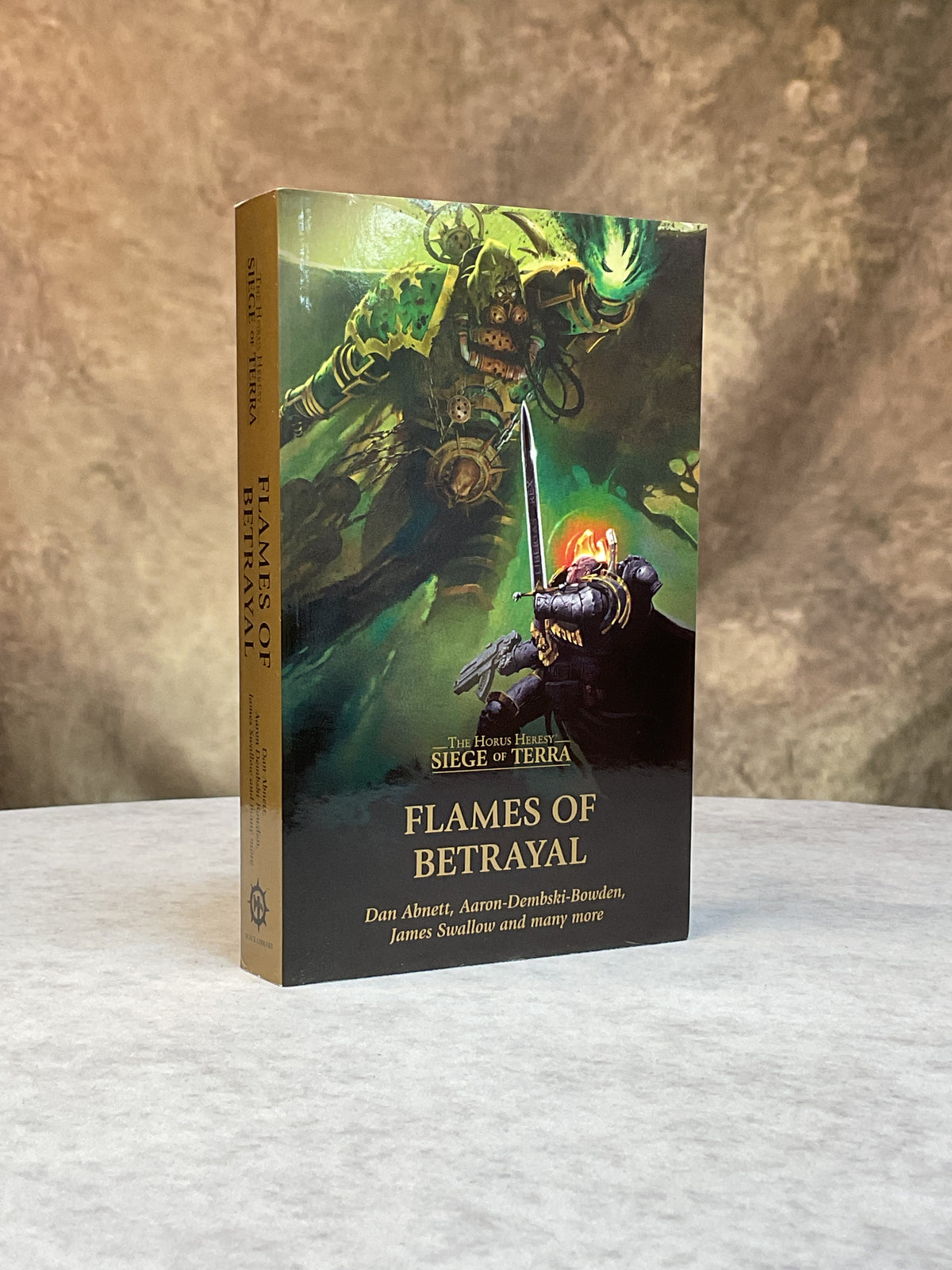 Books - Black Library - The Horus Heresy Siege of Terra: Flames of Betrayal (Paperback)
