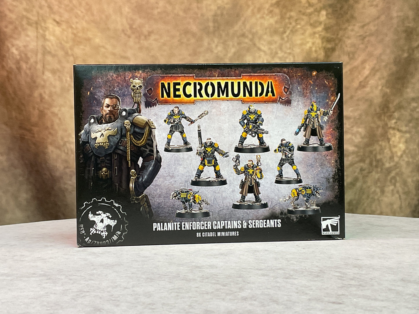Miniatures - Warhammer -Necromunda Skirmish- Palanite Enforcer Captains & Sergeants