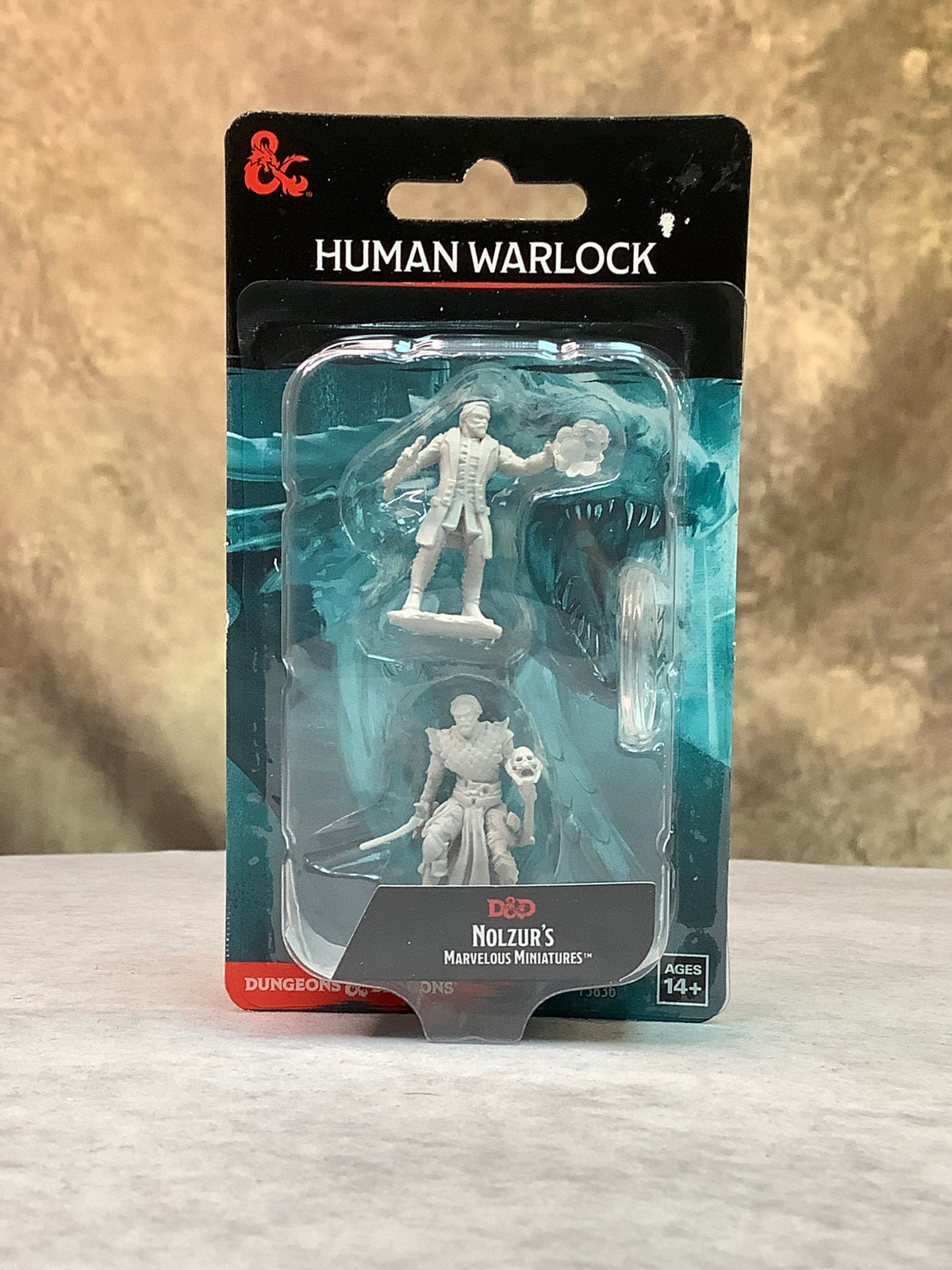 Miniatures – D&D Nolzur's Marvelous Miniatures: Unpainted Minis– Wave 10 – Male Human Warlock