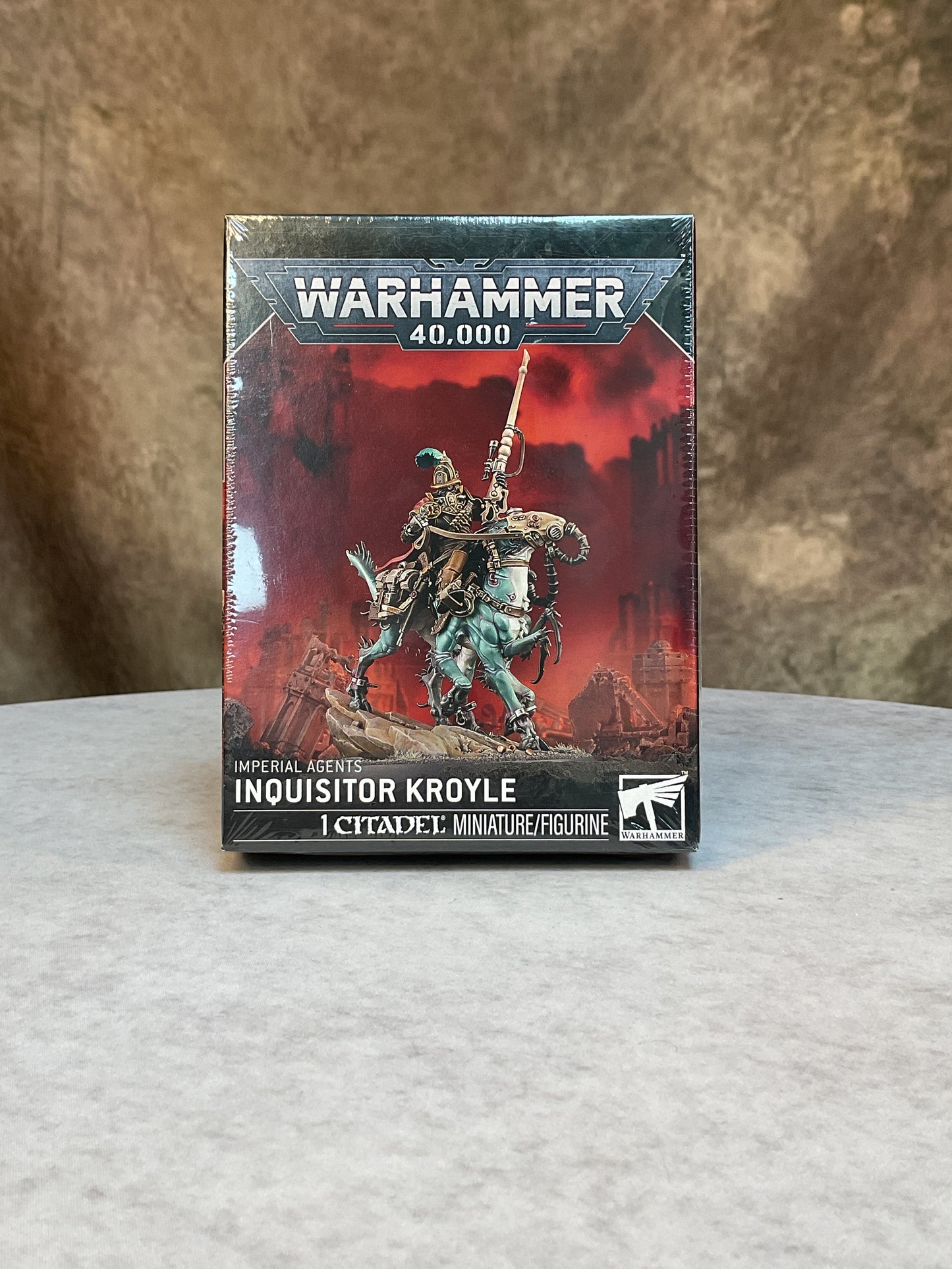 Miniatures - Warhammer - Imperial Knights-Inquisitor Kroyle