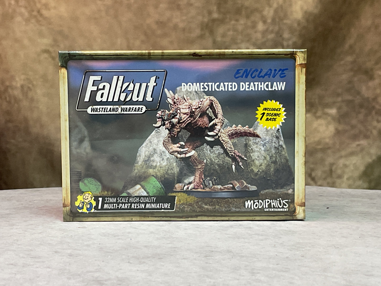 Miniatures - Enclave Domesticated Deathclaw
