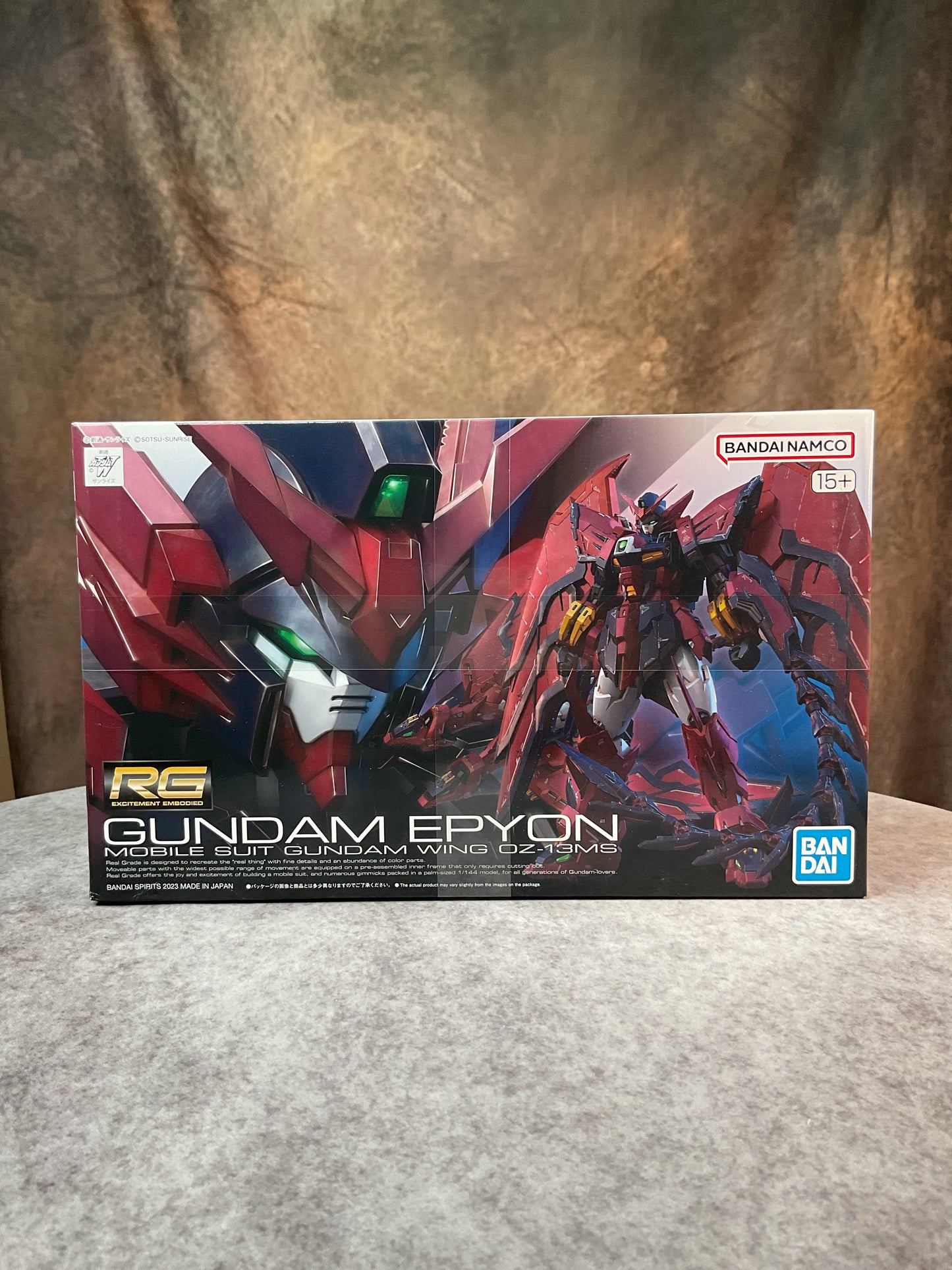 Model Kits – Gundam – RG 1/144 - Epyon