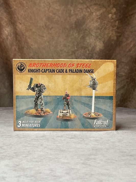 Miniatures - Cade & Paladin Danse