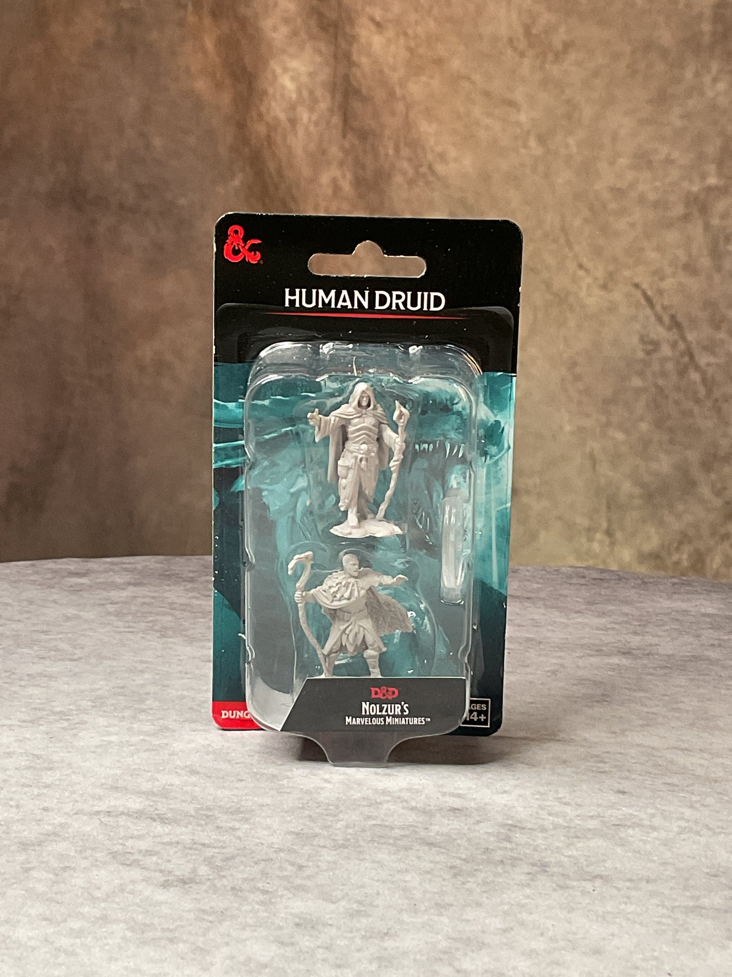 Miniatures – D&D Nolzur's Marvelous Miniatures: Unpainted Minis– Wave 14– Human Druid Male