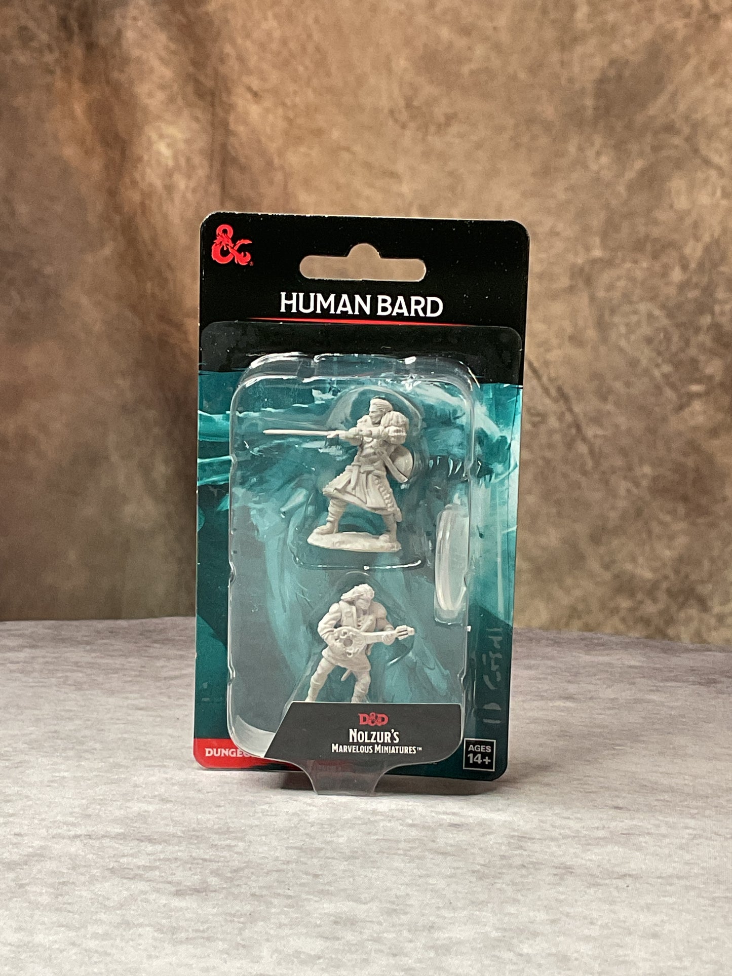 Miniatures – D&D Nolzur's Marvelous Miniatures: Unpainted Minis– Wave 15– Human Bard Male