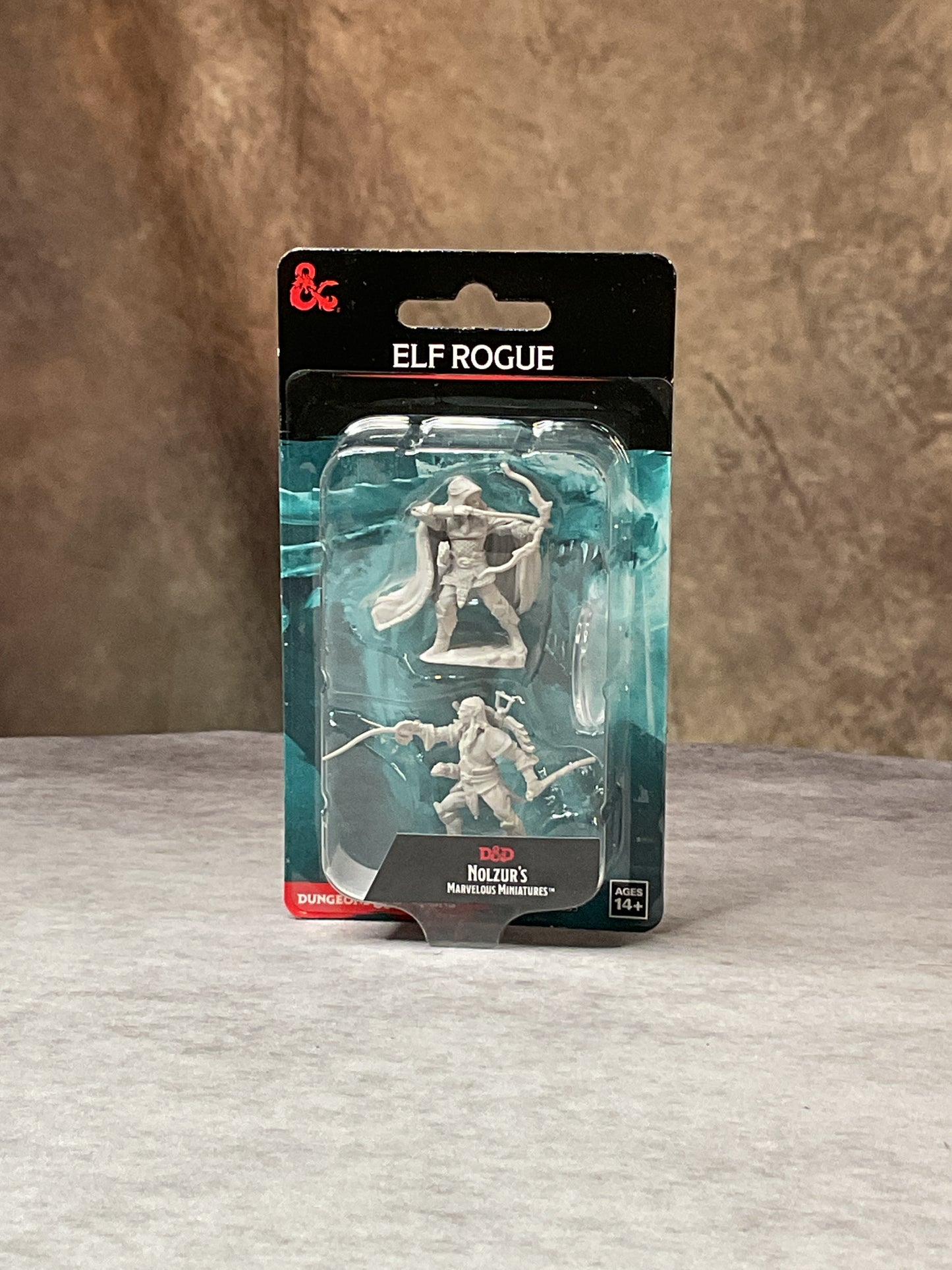 Miniatures – D&D Nolzur's Marvelous Miniatures: Unpainted Minis– Wave 7– Male Elf Rogue