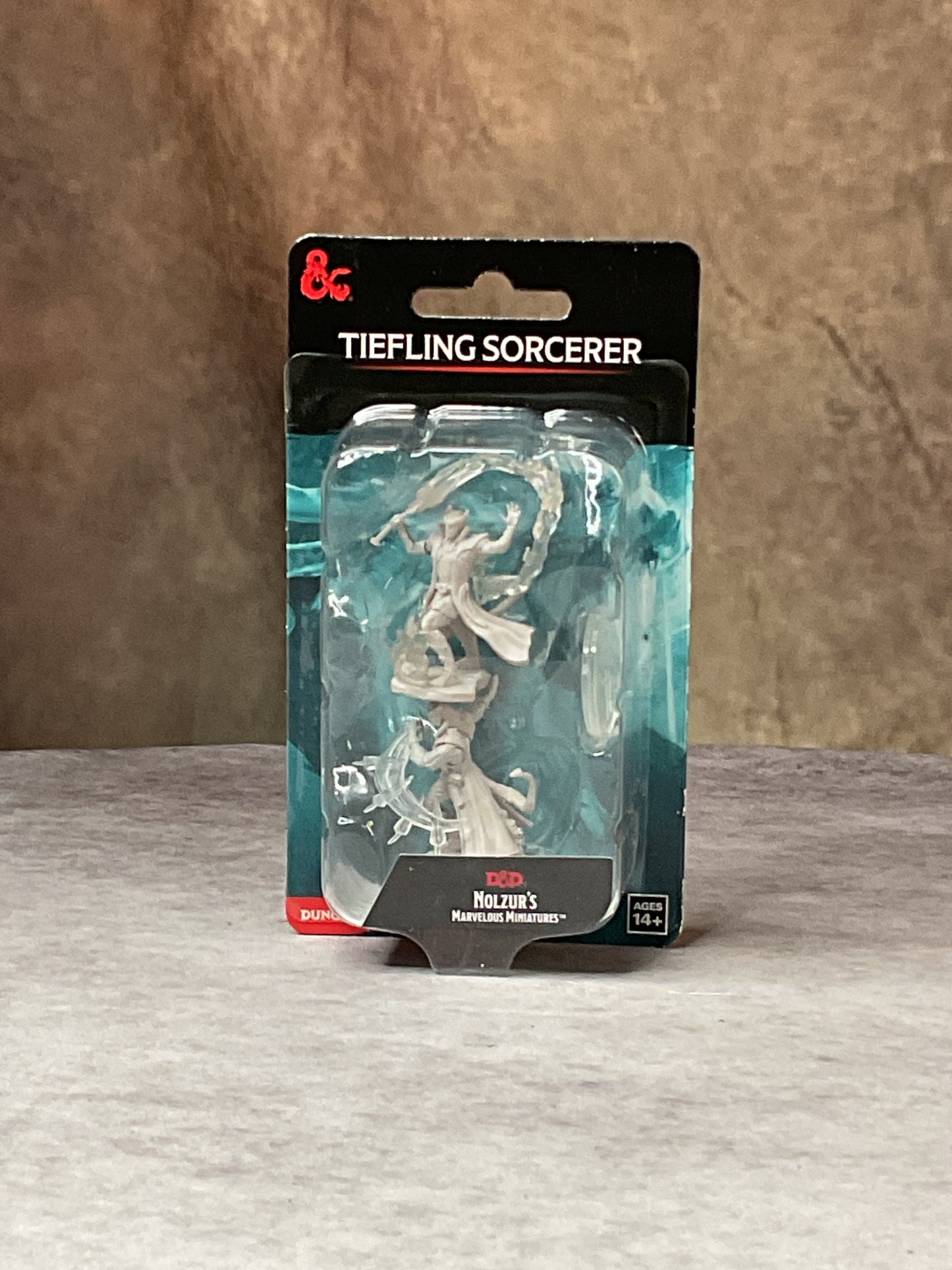 Miniatures – D&D Nolzur's Marvelous Miniatures: Unpainted Minis– Wave 4– Tiefling Male Sorcerer