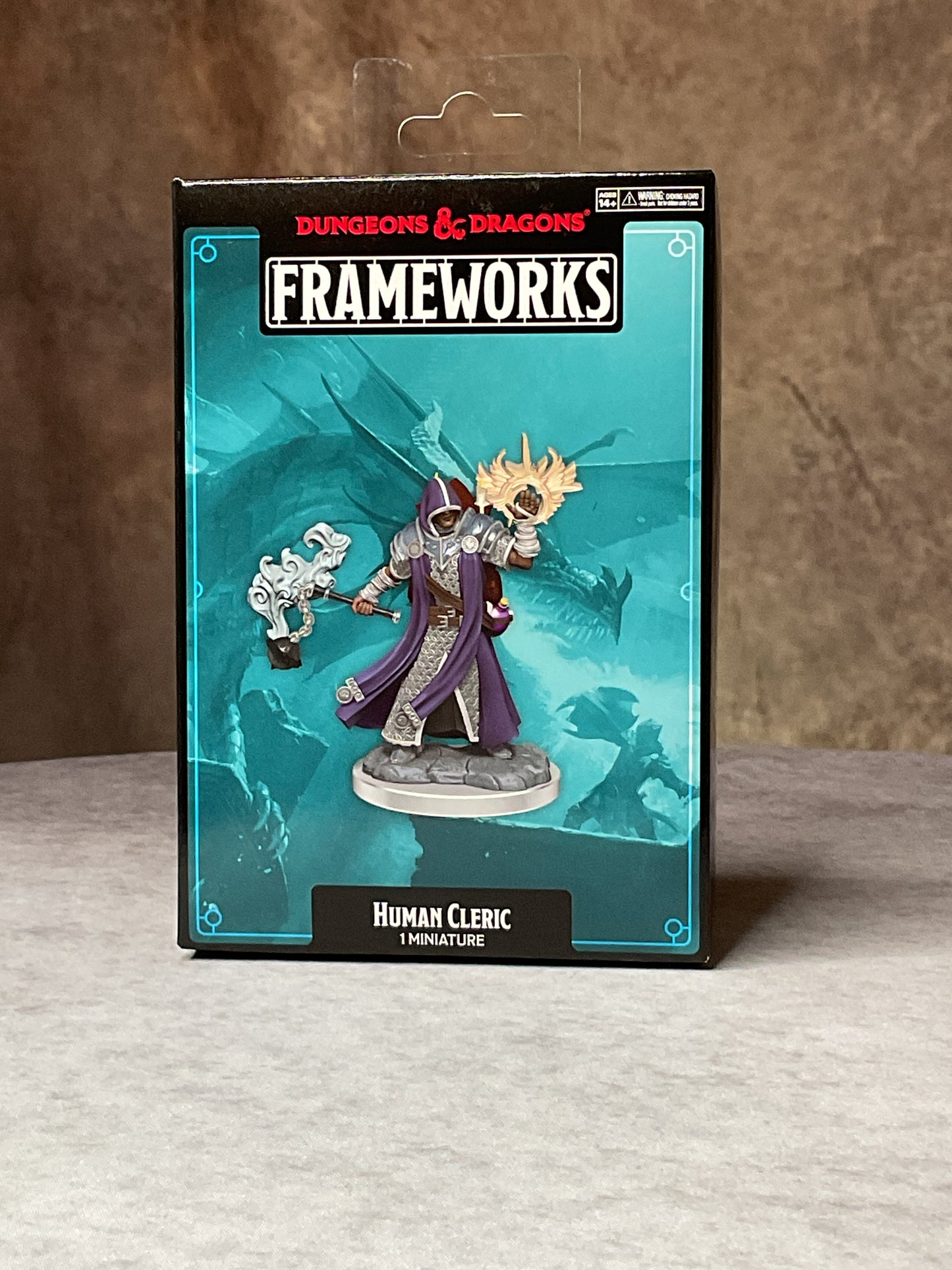 Miniatures – D&D Frameworks: Wave 1– Human Cleric Male