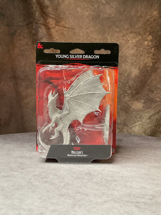 Miniatures – D&D Nolzur's Marvelous Miniatures: Unpainted Minis– Wave 11– Young Silver Dragon