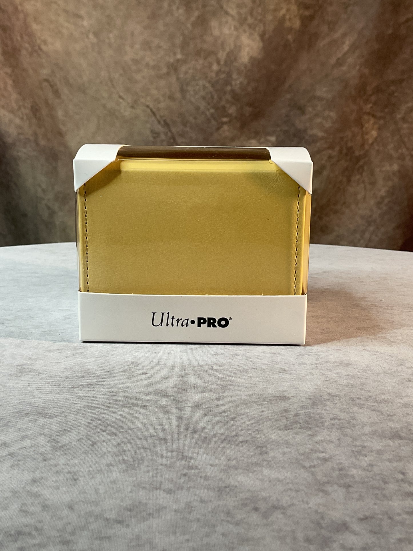 TCG - Ultra PRO - Alcove Edge 100+ Vivid Yellow